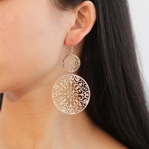 Vintage Openwork Carved Disc Scrub Drop Earrings Geometric Alloy, Gold Tone